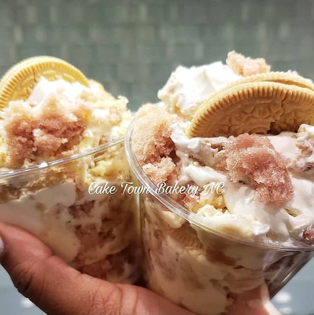 Strawberry Shortcake 'Nana Pudding (12 oz)